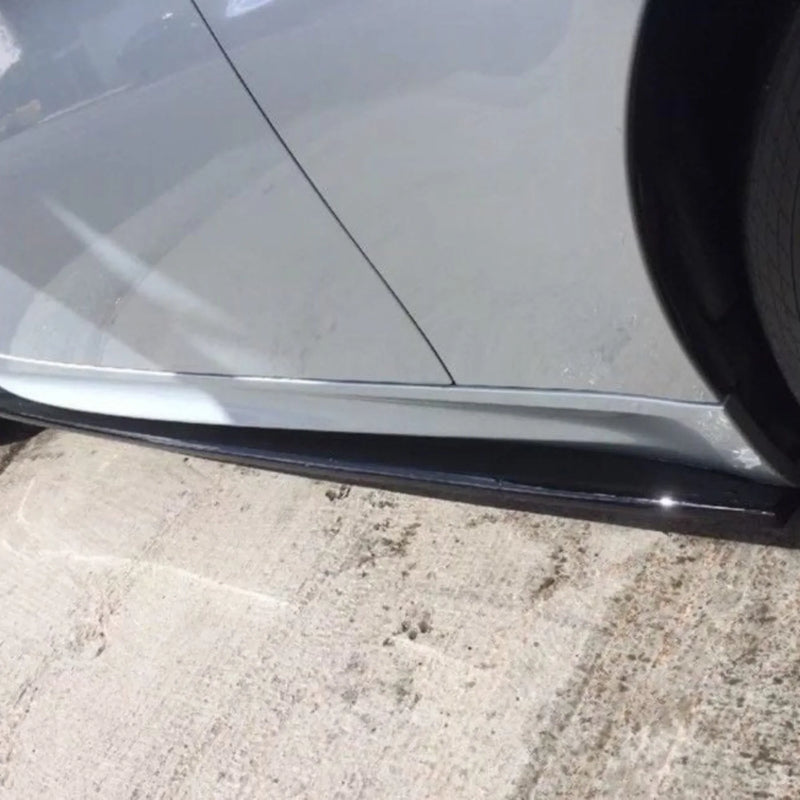 E92/E93 M3 Side Skirts for Enhanced Style
