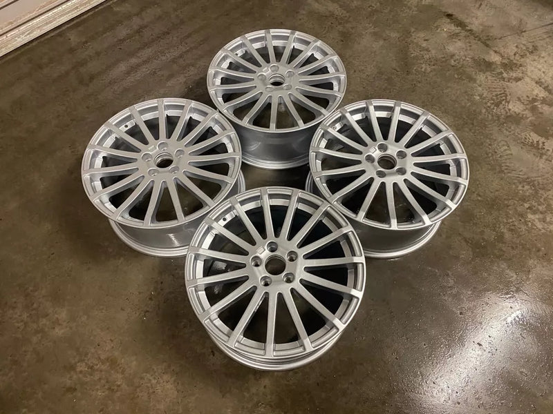 18" Ford Focus RS MK2 Style Wheels Quartz Silver | OMI Wheels