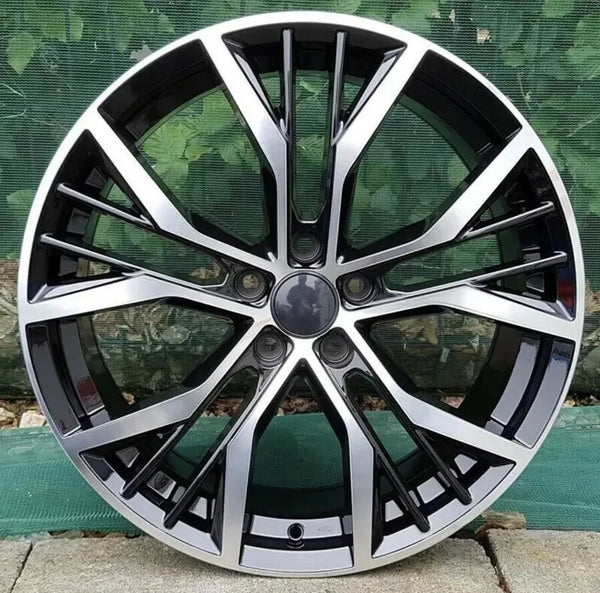 19x8 Inch volkswagen Golf Santiago Style Alloy Wheels