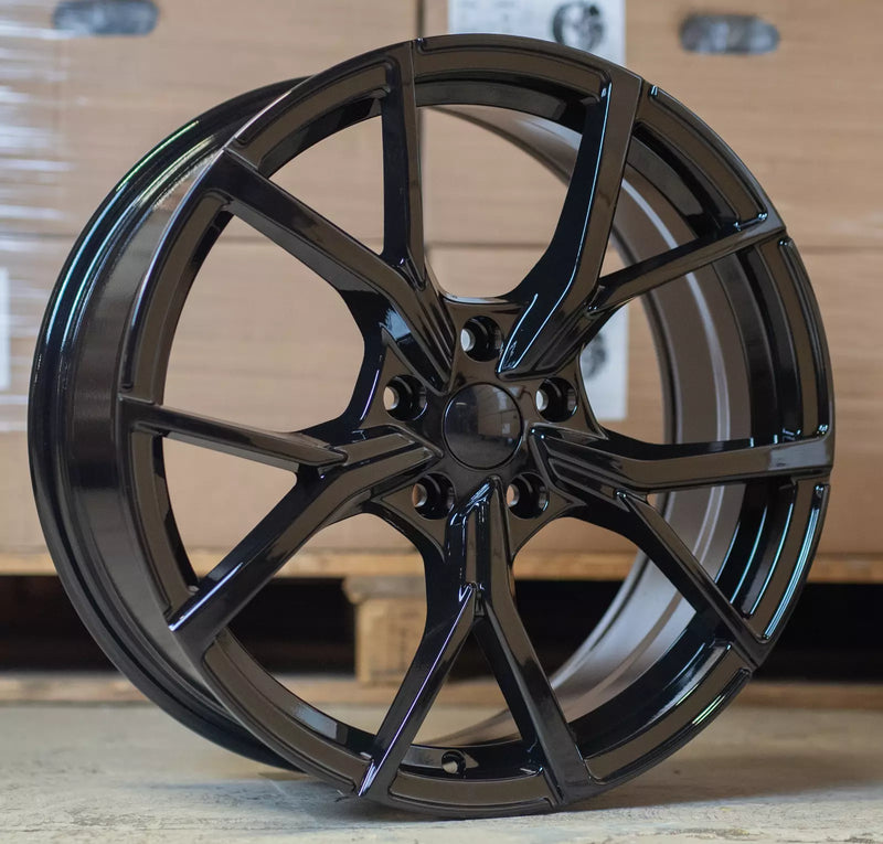 20" Volkswagen Golf R Estoril Style Alloy Wheels